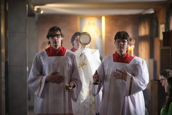 Procesja z Najświętszym Sakramentem. (fot. Amelia Szymańska)