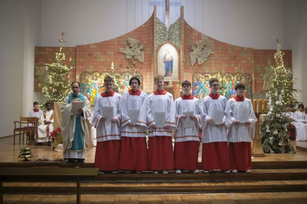 Stare i nowe Kolegium ministranckie. (fot. Amelia Szymańska)