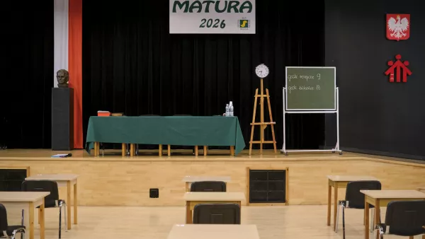 Matura 2026 - przygotowana sala maturalna.