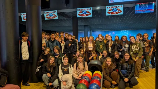 Klasy 8 na kręgielni