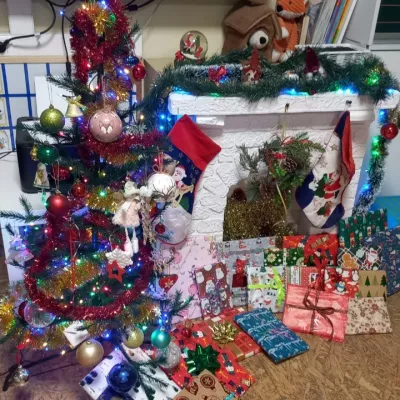 dekoracje świąteczne w klasie 2c