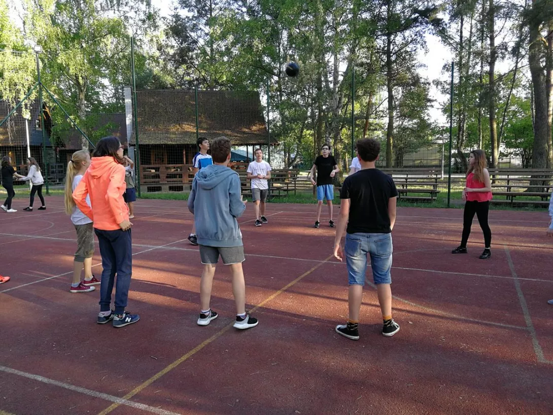 Wycieczka II B SG