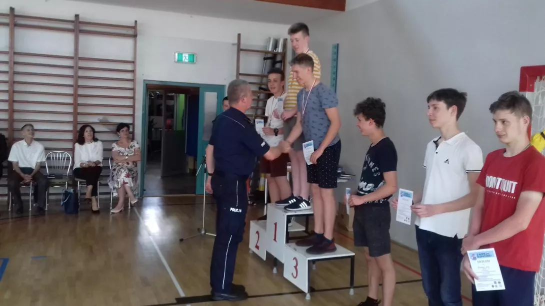 Sukces naszych uczniów gimnazjum w XVI edycji Wojewódzkiego Konkursu z WOPR-em Bezpieczniej.