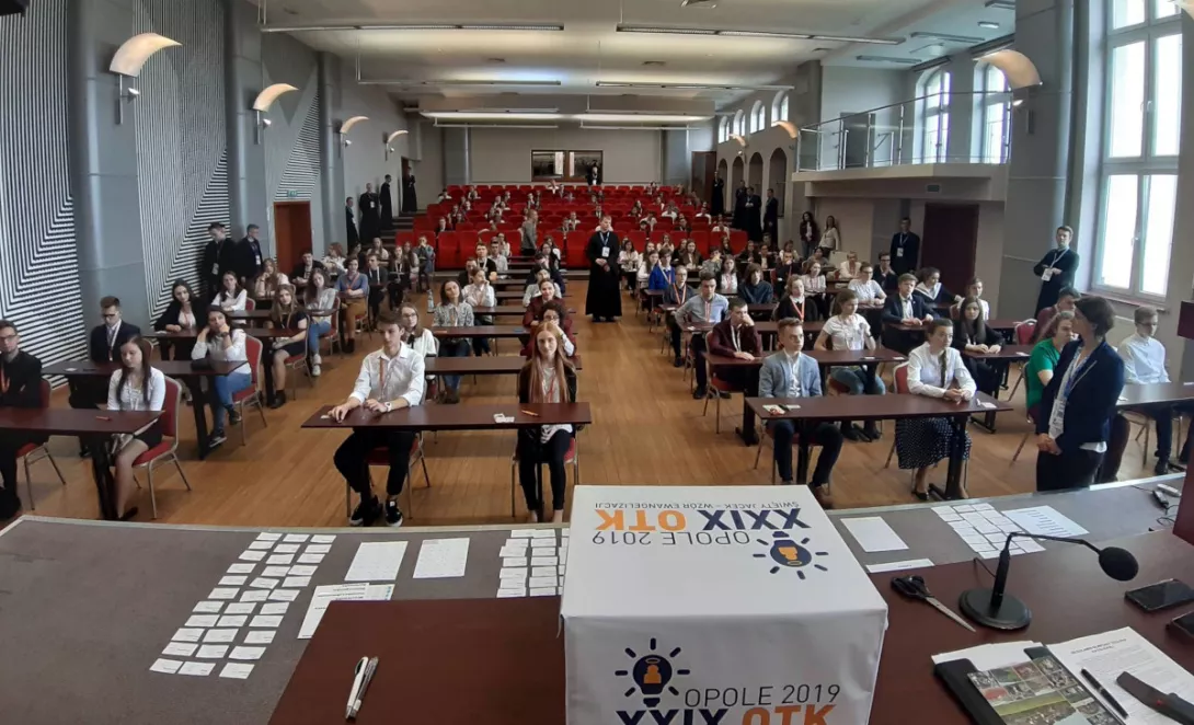 Test pisemny. (fot. otk.pl)