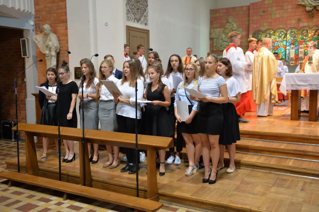 Zespół wokalny ... (fot. Piotr Drzewiecki)