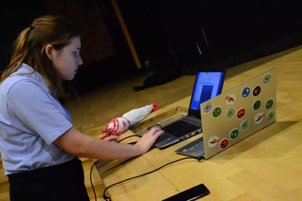 reżyserka: Zuzanna Kluszczyńska