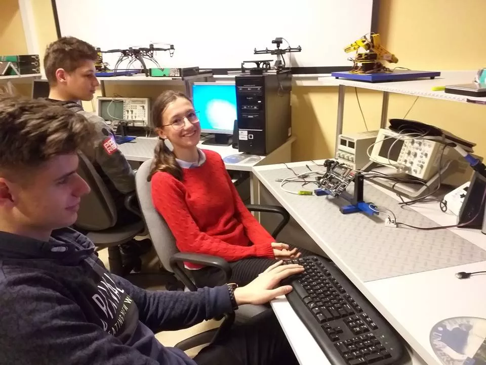 30 stycznia 2020 UŁ(fizyka)