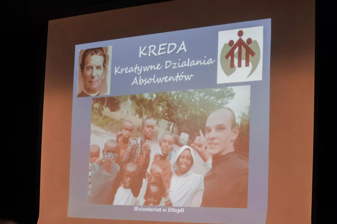 KreDA