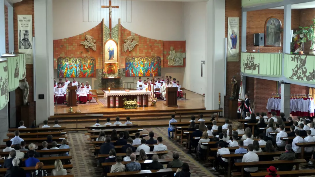 Ślubowanie klas 1 SLO 2021