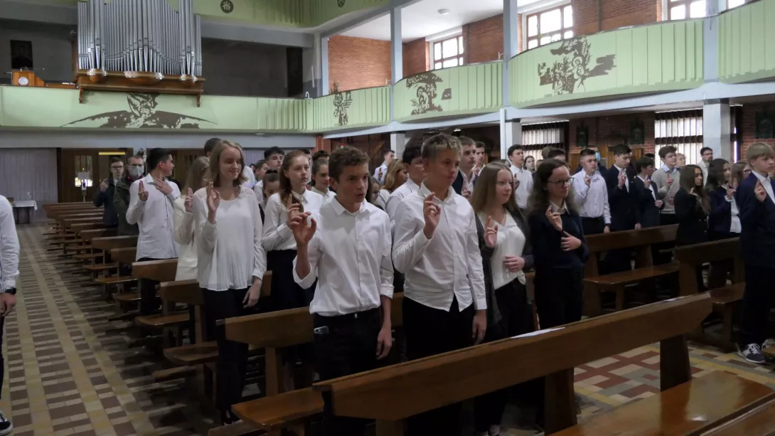 Ślubowanie klas 1 SLO 2021