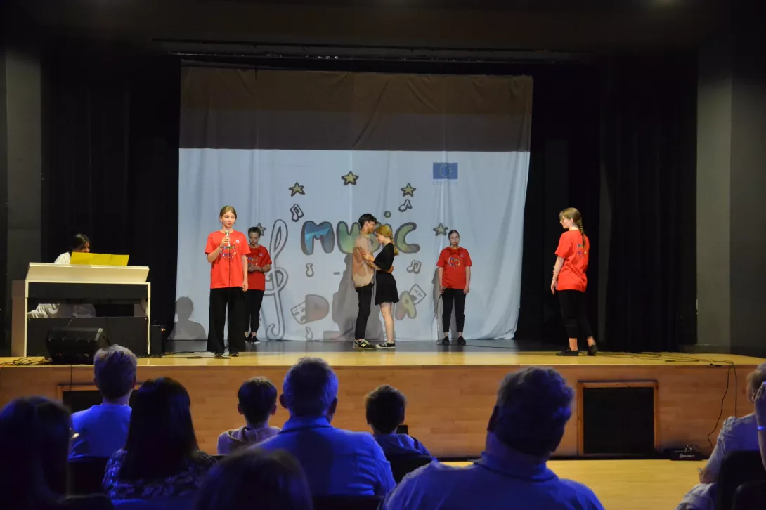 Erasmusowy koncert w szkole