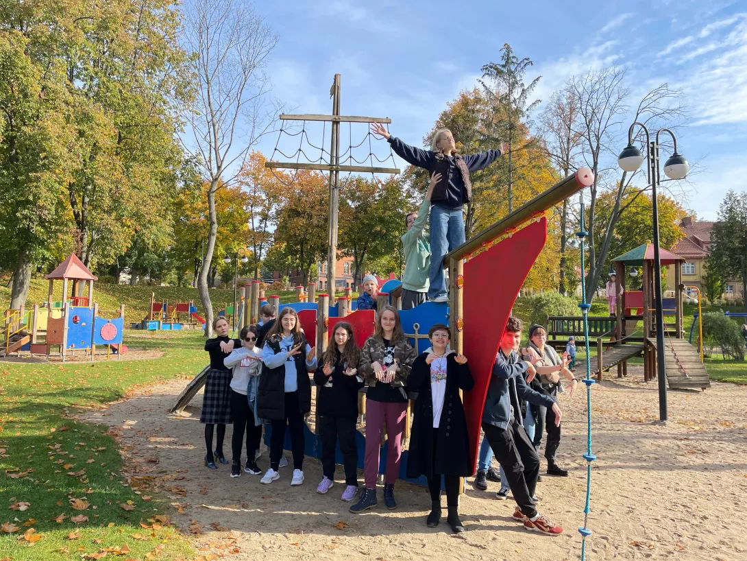 Gra miejska po Ostródzie z wyzwaniami teatralnymi