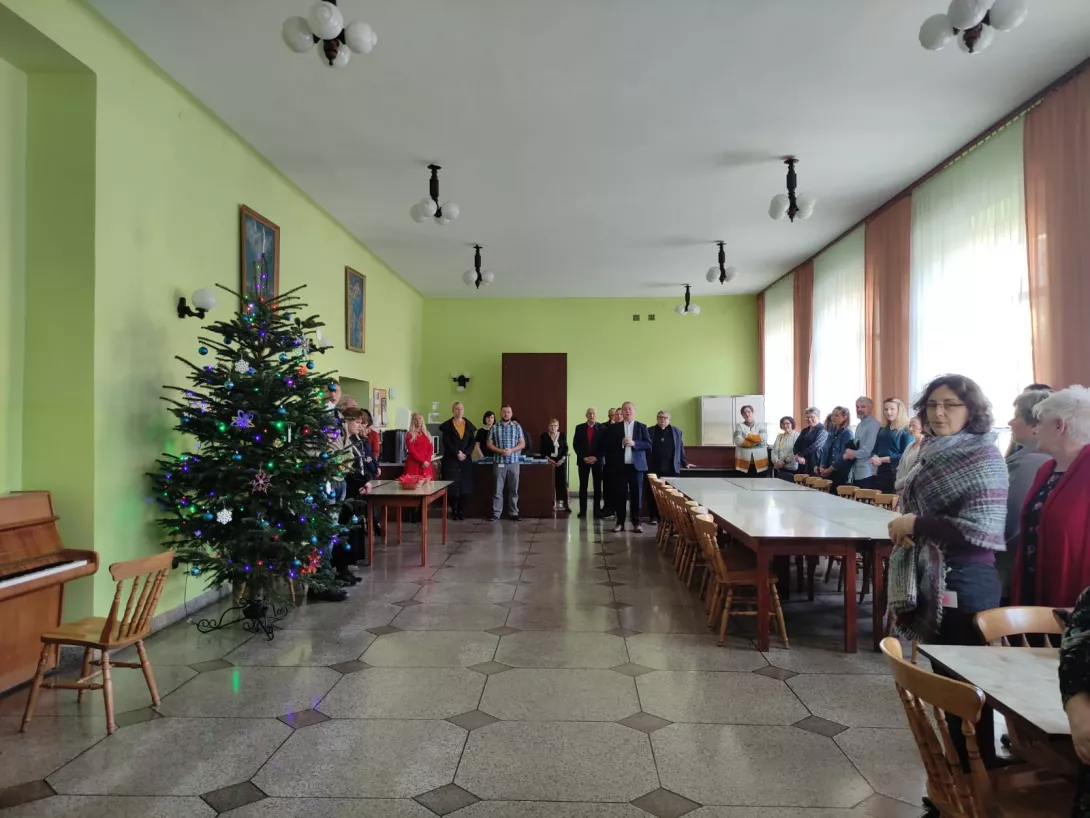 Skupienie przedświąteczne pracowników szkoły