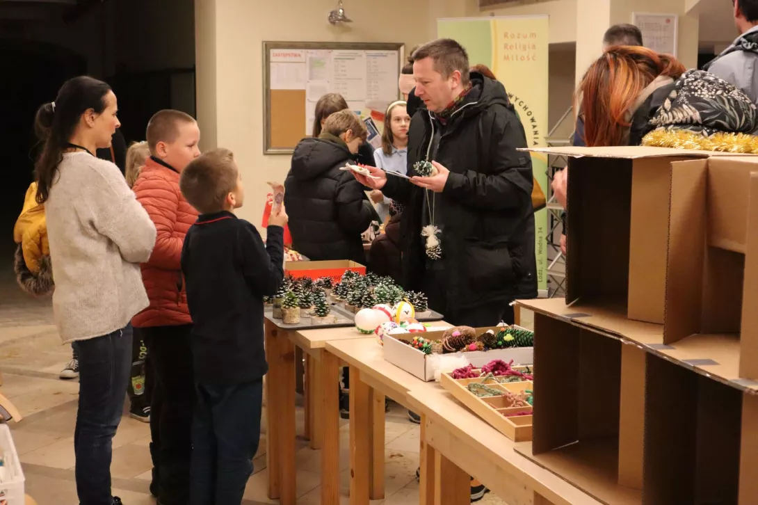 Kiermasz ozdób świątecznych