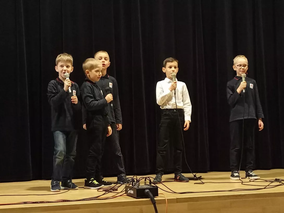 Szkolne kolędowanie 2023 klas 1-3 SSP