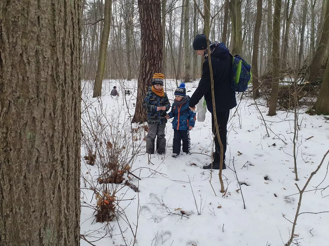 nasi najmłodsi uczestnicyz tatą