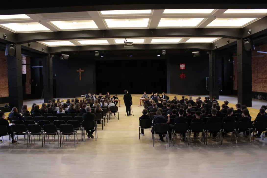 Debata szkolna w ramach konkursu Złote Szkoły NBP, 21.03.2023