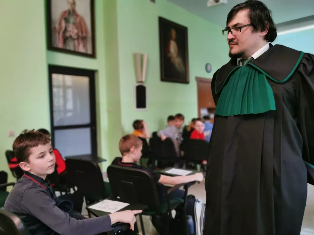 Odpowiedzi na pytania uczniów
