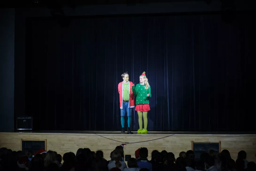 Jasełka w wykonaniu Teatru Beznazwy. (fot. Bartosz Żak)