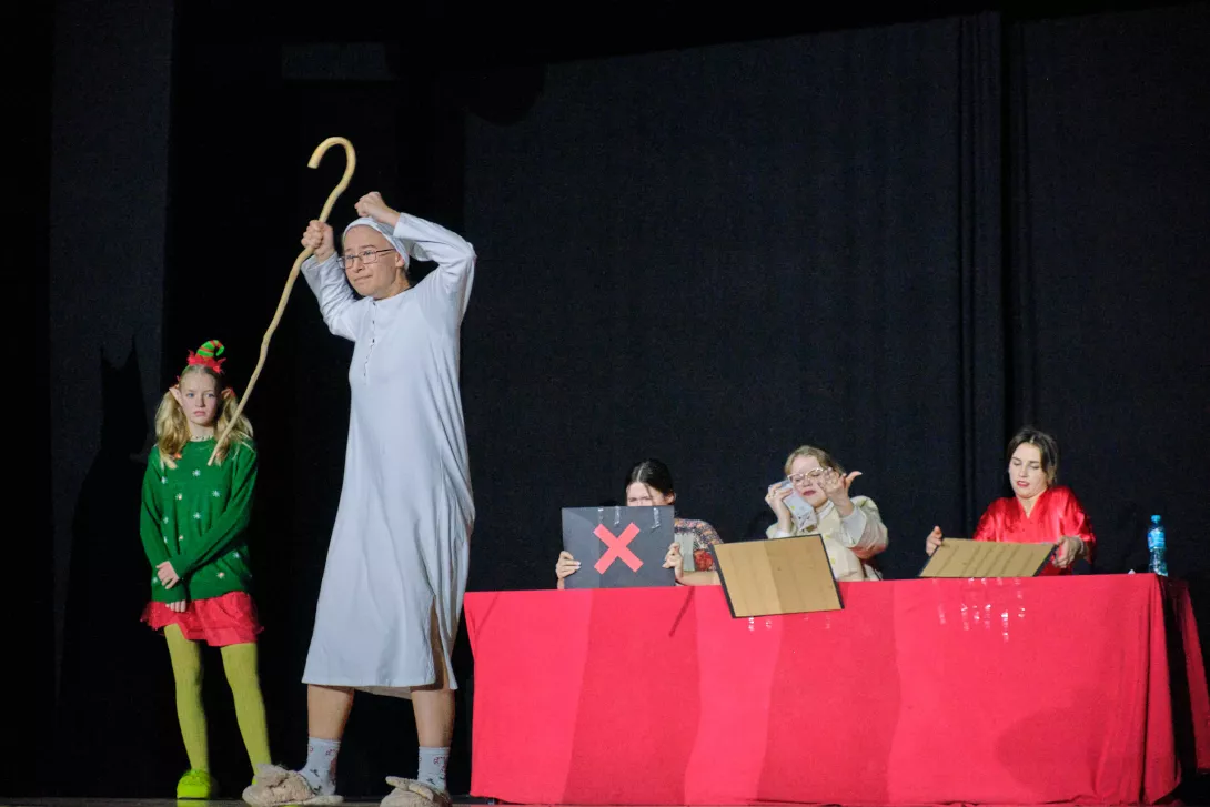 Jasełka w wykonaniu Teatru Beznazwy. (fot. Bartosz Żak)