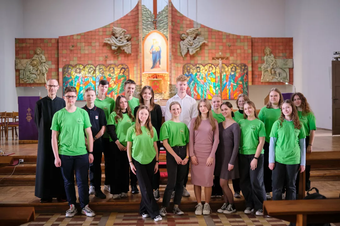 Wszyscy wolontariusze. (fot. Amelia Szymańska)