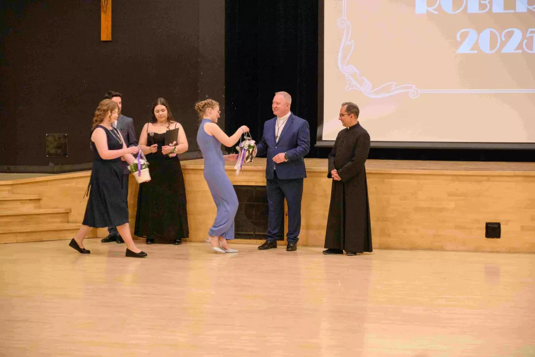 Podziękowania dla Księdza Dyrektora Roberta Bednarskiego i Księdza Dyrektora Juliana Dzierżaka.