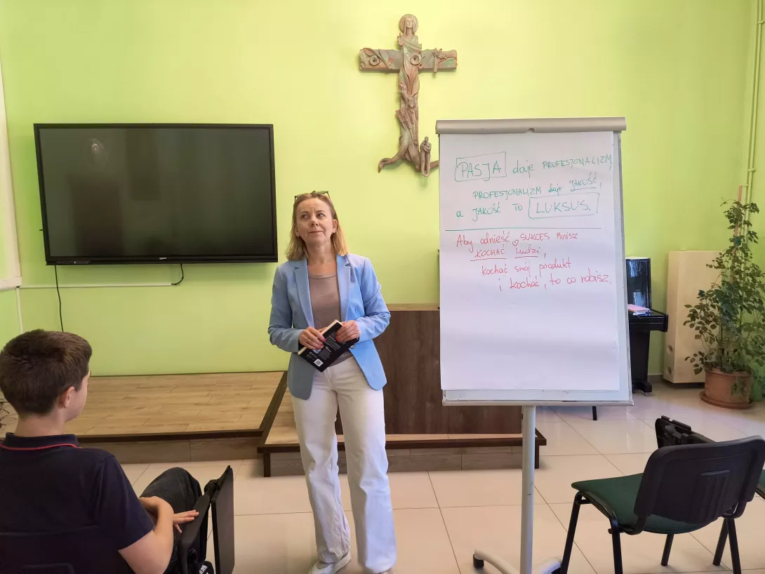 Spotkanie z zawodem - własna działalność (menager, cukiernik)