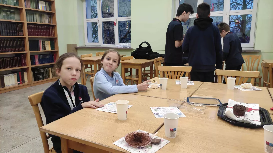 Wolontariusze SKC podczas spotkania świątecznego