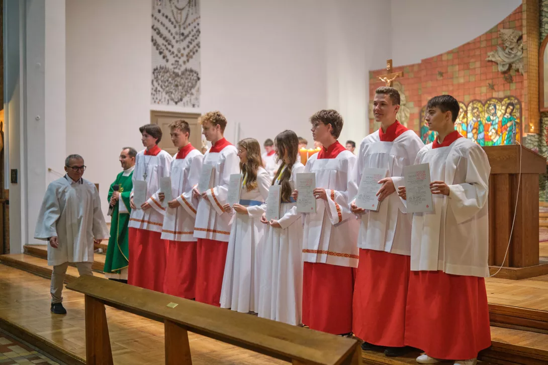 Nowi odpowiedzialni za ministrantów i bielanki. (fot. Antoni Szumielewicz)