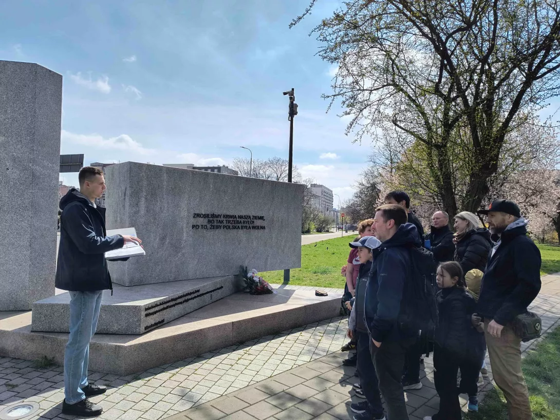 Sobotni spacer śladami Strzelców Kaniowskich, plac Hallera