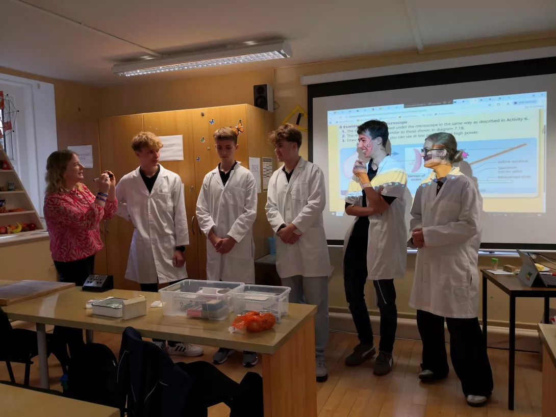 Uczestnicy projektu Erasmus Plus w Irlandii.