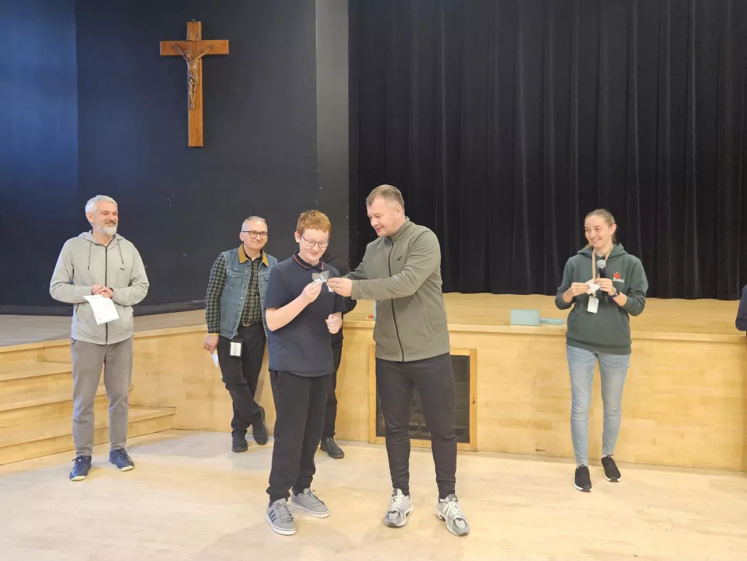 Uczniowie otrzymują marzenia