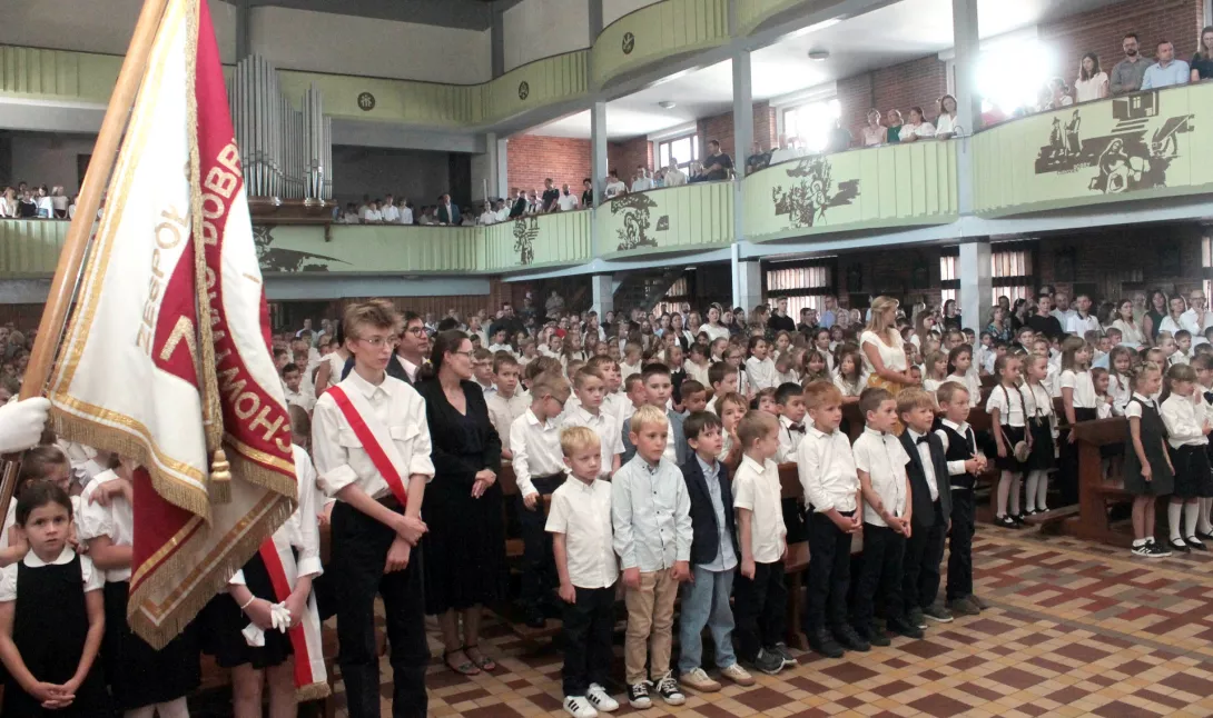 Msza św. na rozpoczęcie roku szkolnego 2025/26 w SSP. (fot. Jan Michniewicz)