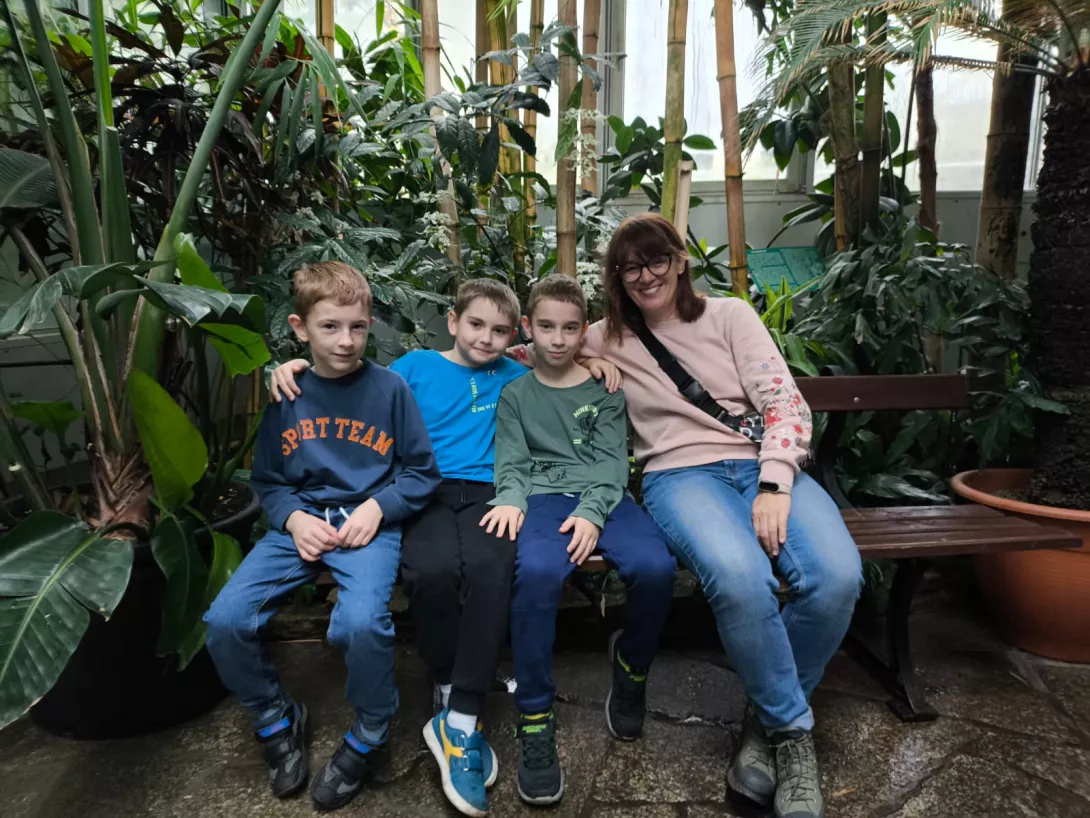 Uczniowie klas 3a i 3b w łódzkiej Palmiarni. 