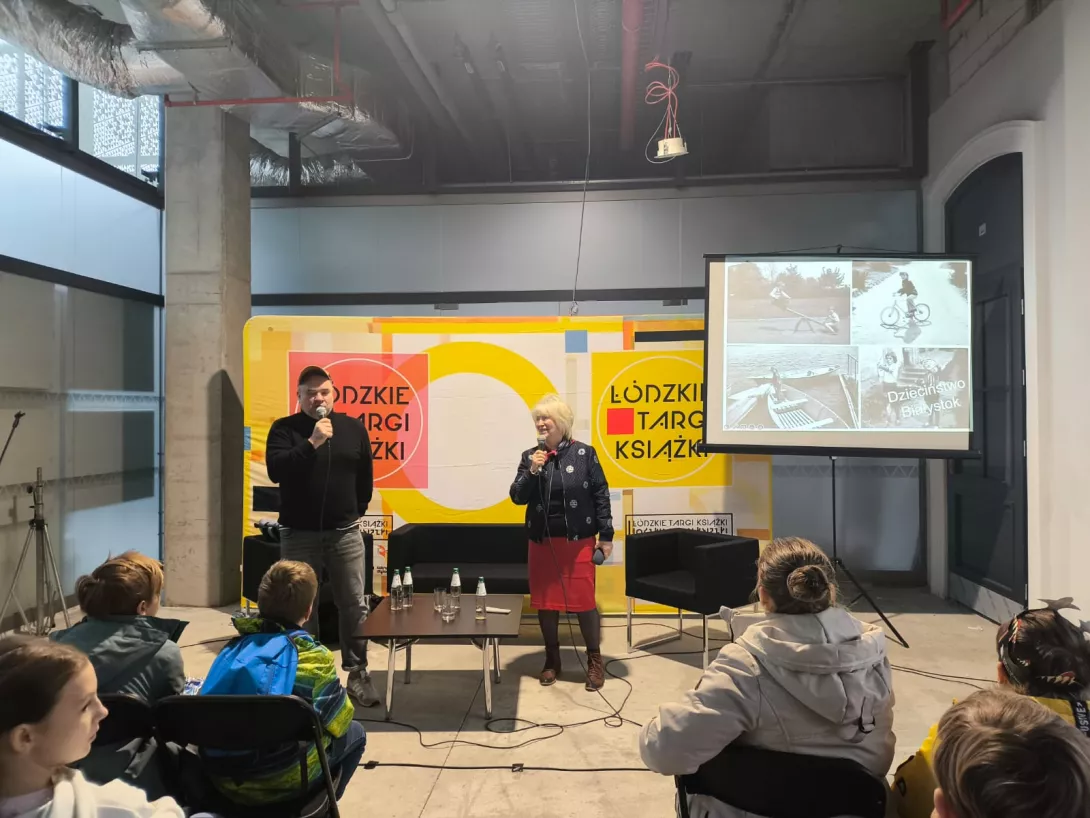 Łódzkie Targi Książki, spotkanie z Grzegorzem Kasdepke. 