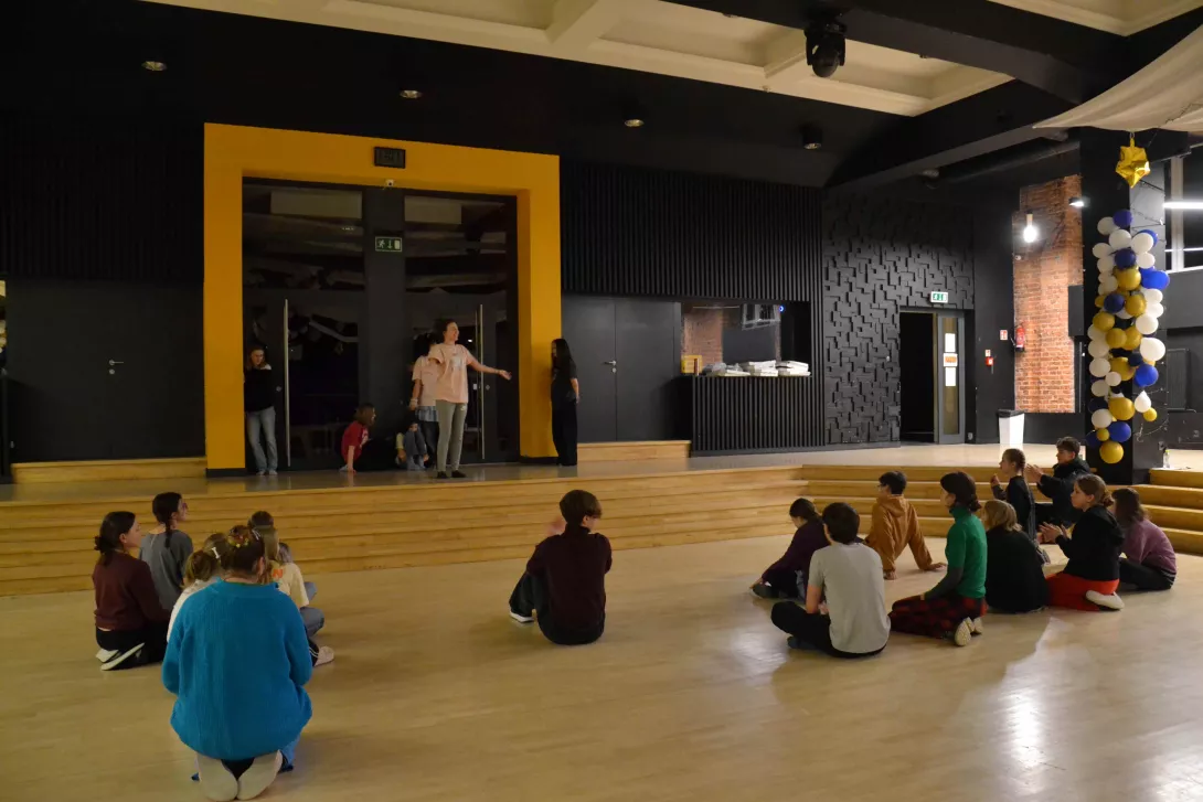 Prezentacja efektów teatralnej pracy warsztatowej. 