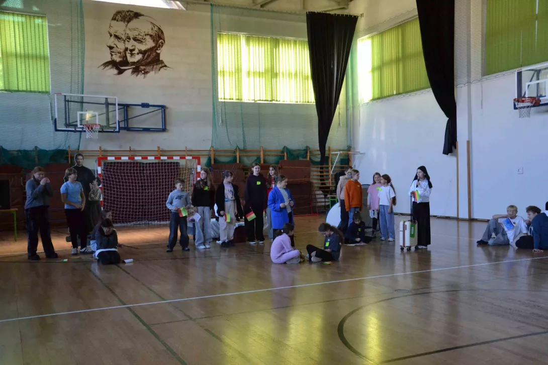 Prezentacja etiudy o misjach salezjańskich, podsumowanie pracy warsztatowej.