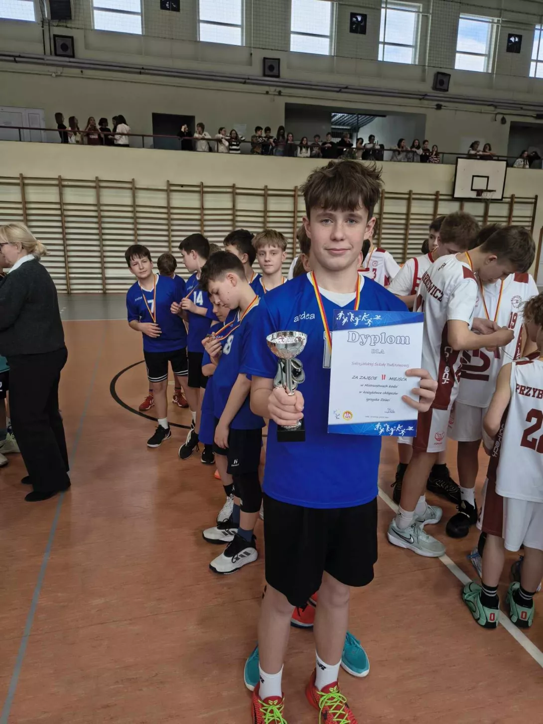 II Miejsce w Finale Mistrzostw Łodzi w Koszykówce Chłopców. Igrzyska Dzieci
