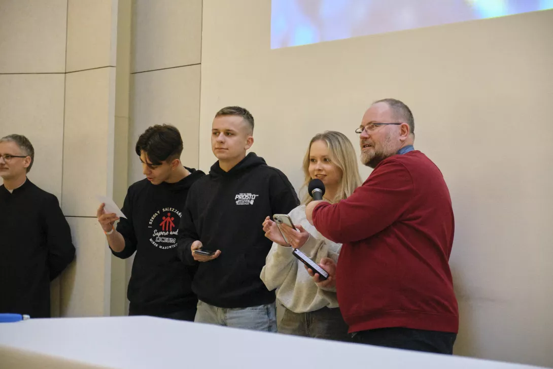 Zwycięzcy zabawy integracyjnej: na pierwszym miejscu Julia. (fot. Amelia Szymańska)