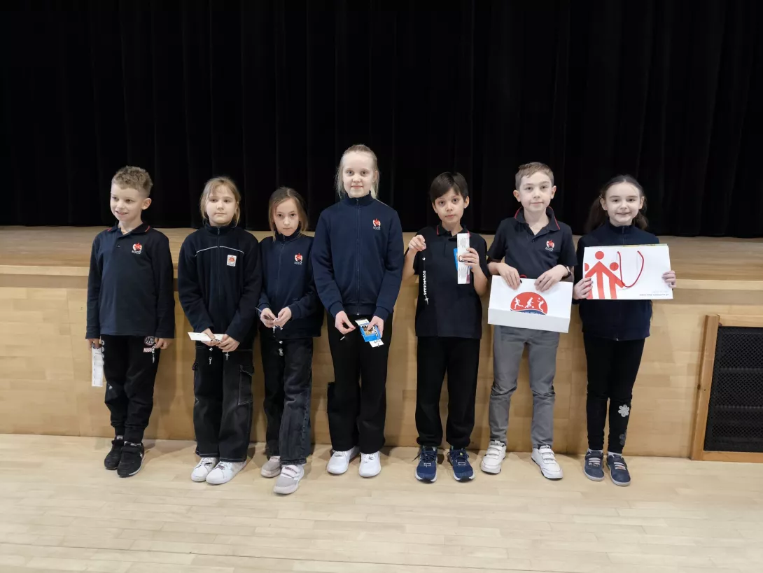 Uczestnicy konkursu wiedzy o Księdzu Bosko z klas 2.