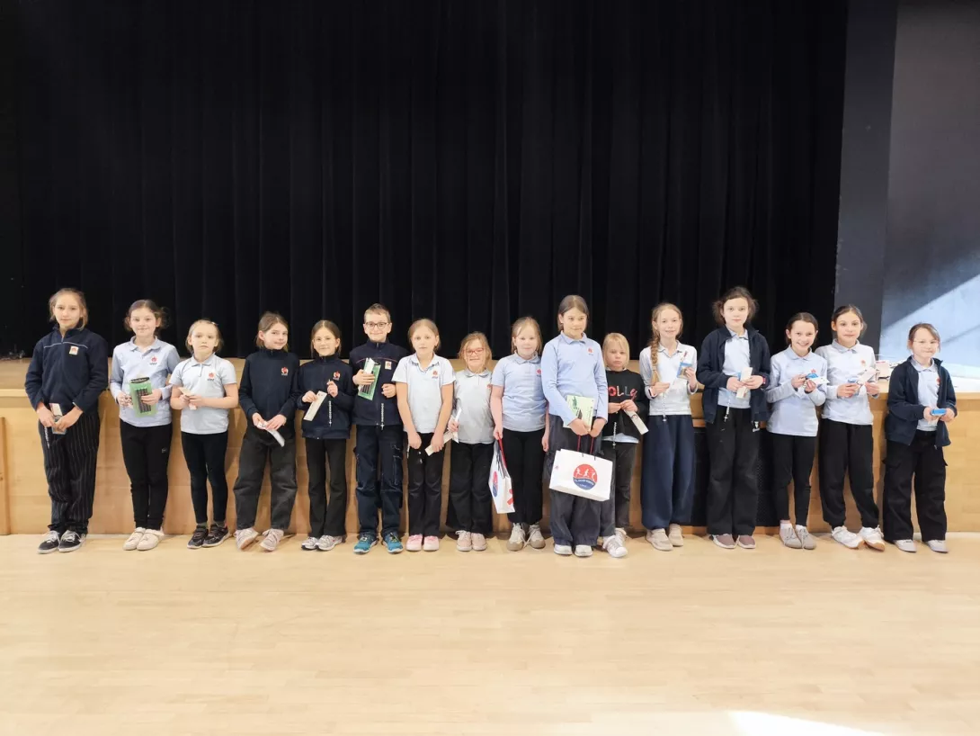 Uczestnicy konkursu wiedzy o Księdzu Bosko z klas 3.