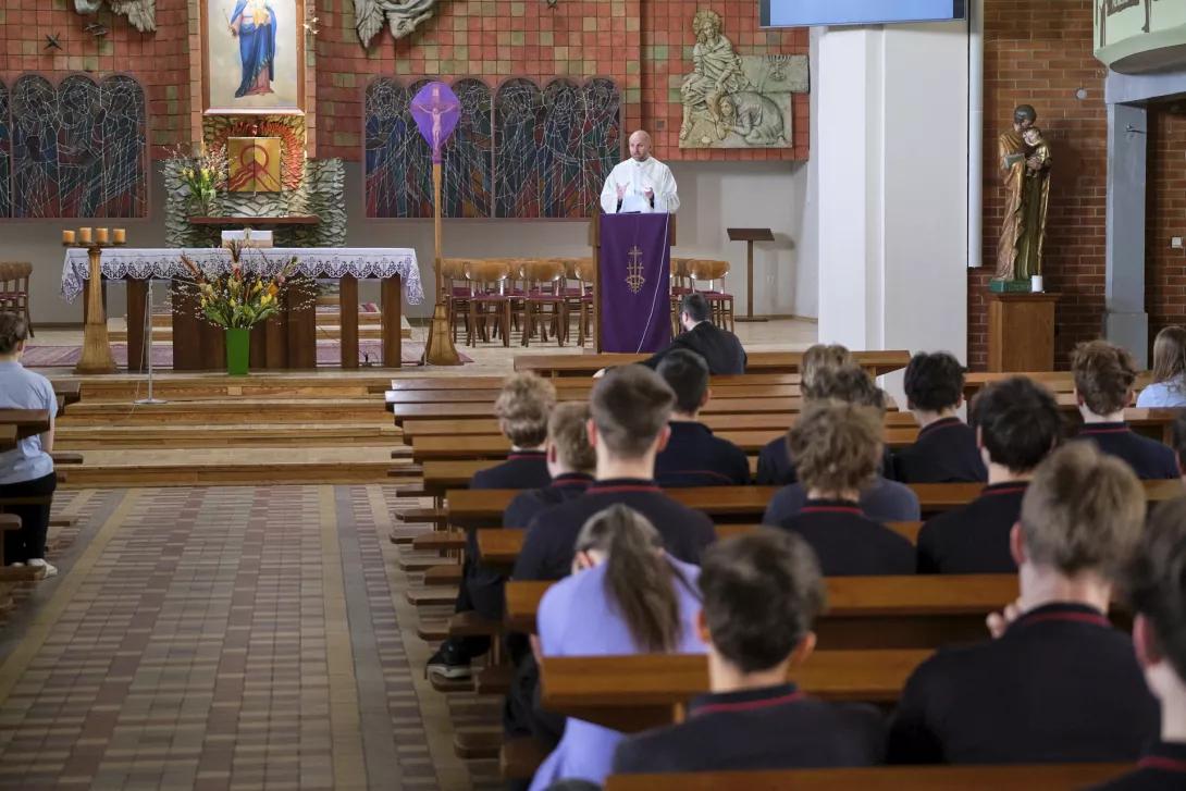 Katecheza rekolekcyjna ks. Mirosława.